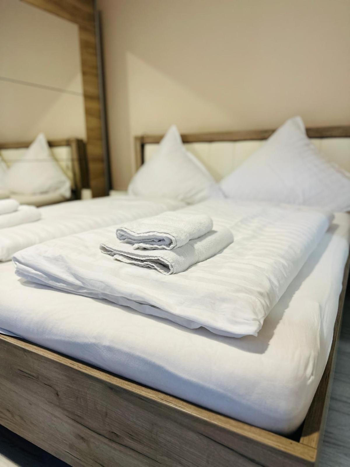 Noblesse Hause Hotel Gammertingen Ngoại thất bức ảnh